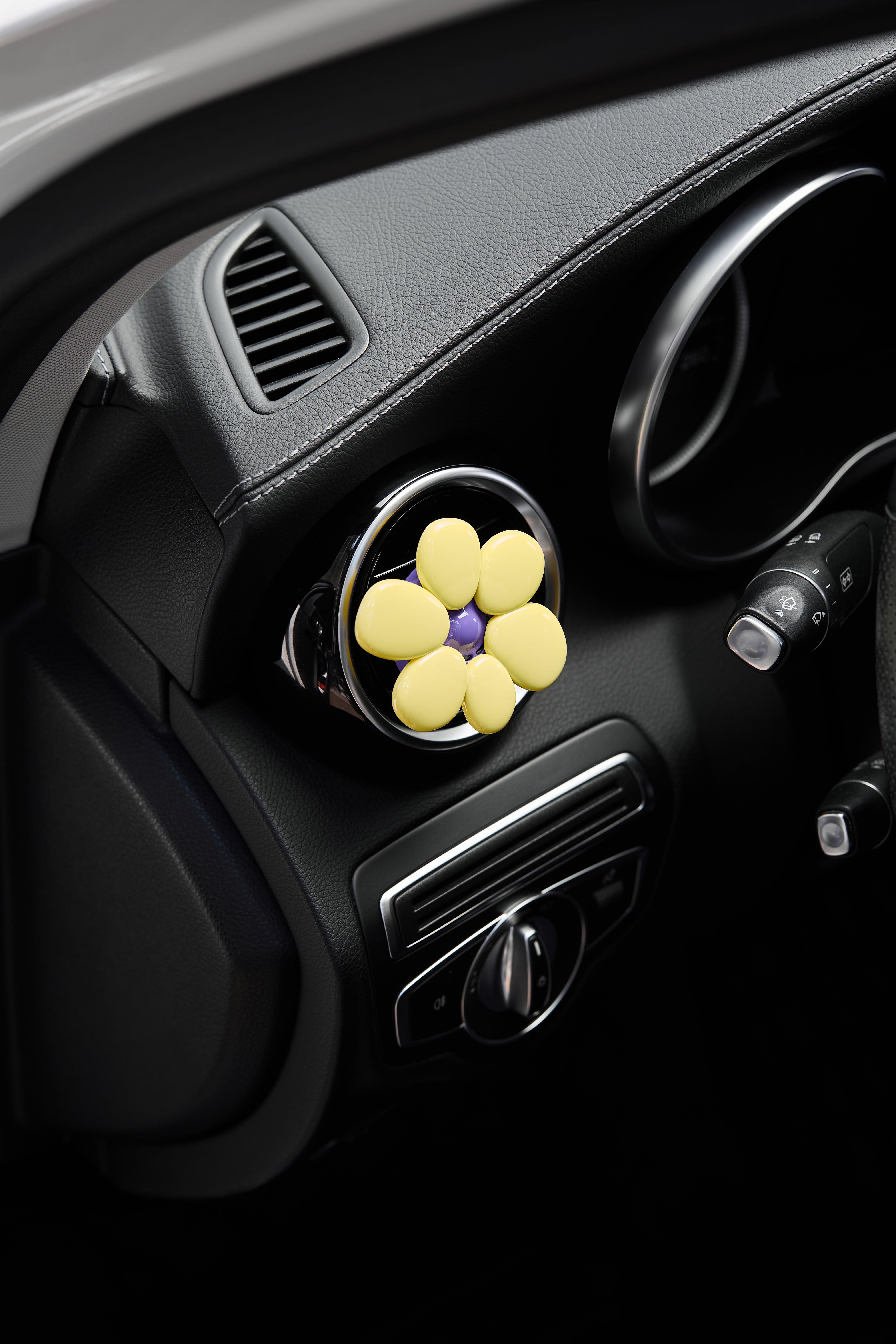 FaFa Car Diffuser - Bloom (Yellow)