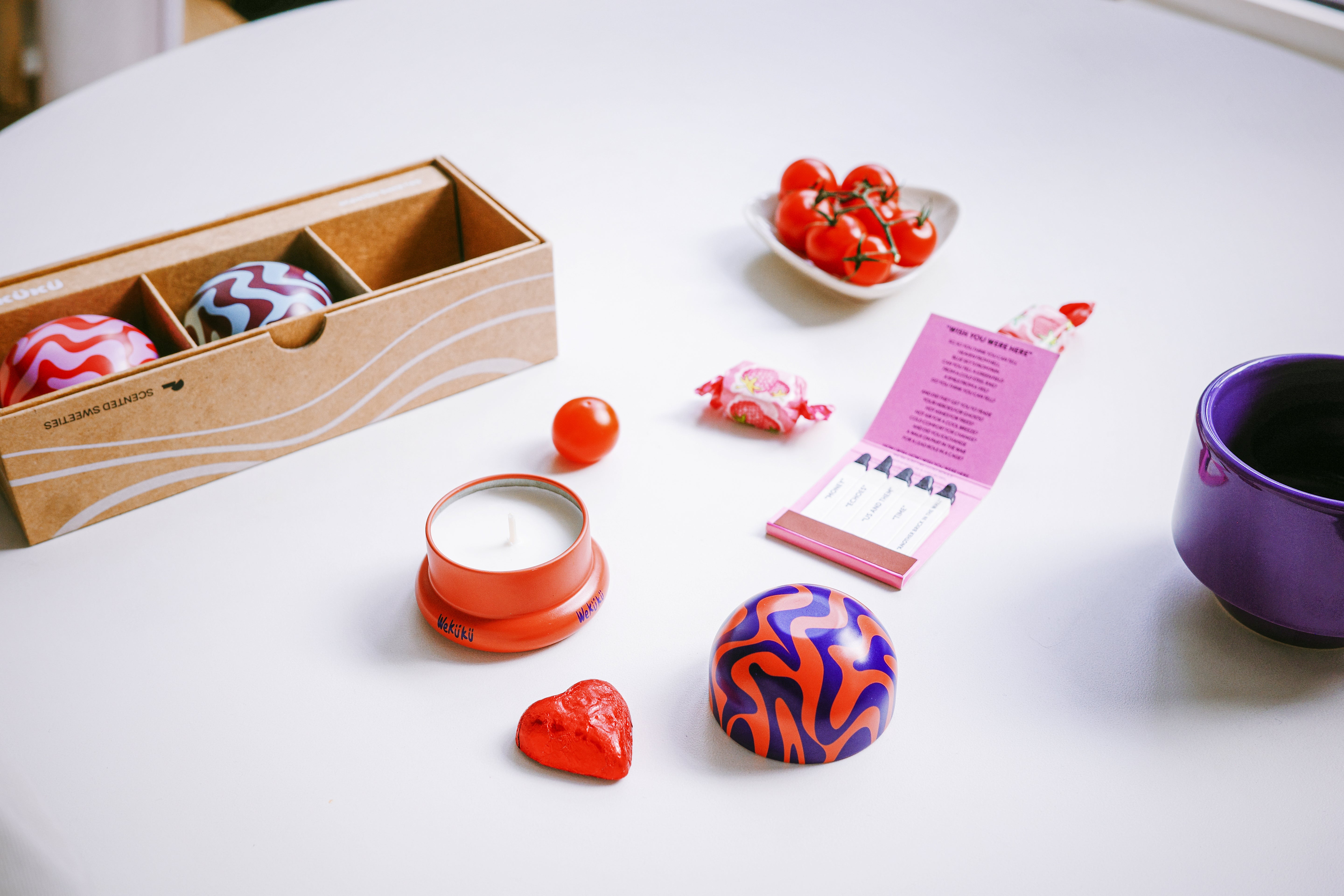 "Scented Sweetie" - Floral Fruity Scented Candle